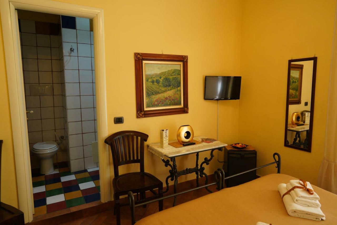 B&B Conte Cavour Nápoles Exterior foto